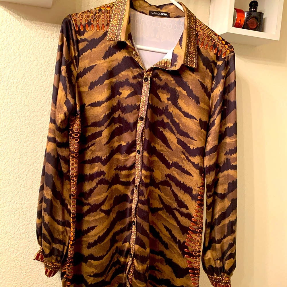 Long sleeve print shirt